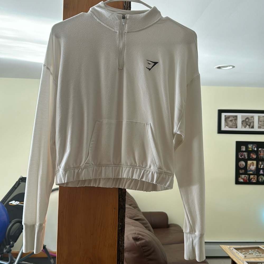 White cropped gymshark quarter zip